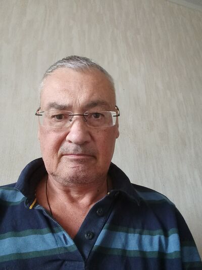  ,   Rinat, 62 ,   ,   