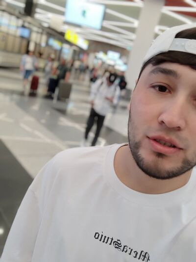  ,   Ali, 26 ,   ,   