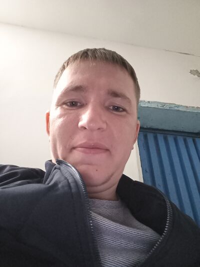  ,   Anton, 33 ,   ,   , c , 