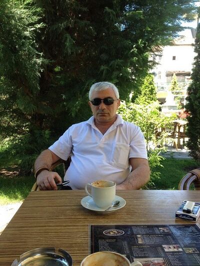  ,   Zaza, 56 ,  