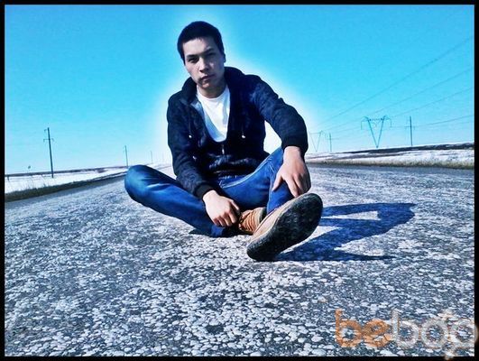  ,   Alimzhan, 33 ,   ,   , c 
