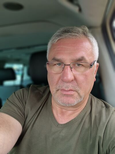  ,   Oleg, 63 ,   c 
