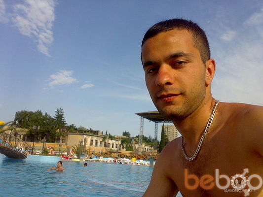  ,   Artur, 35 ,   