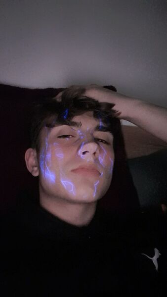  ,   Marco, 19 ,   ,   