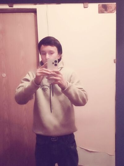  ,   Umed, 19 ,   ,   