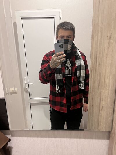  ,   Umar, 22 ,   c , 