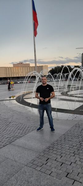  ,   Maxim, 34 ,   ,   , c 