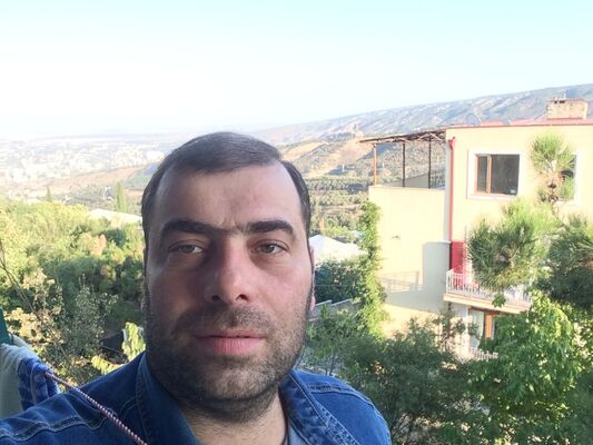  ,   Dato, 42 ,     , c 