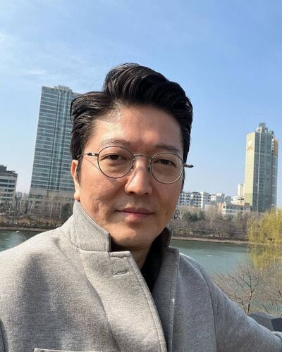  ,   Shu Chen, 52 ,   ,   , c 