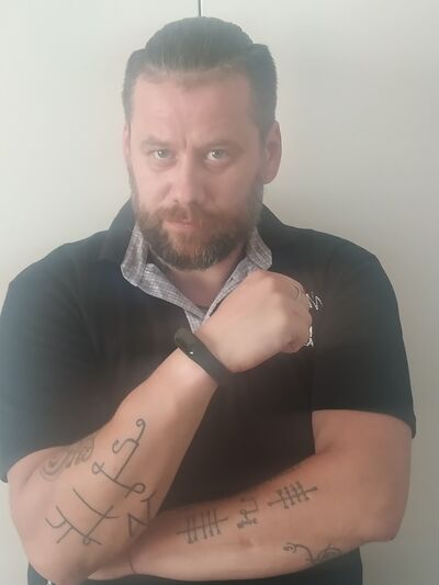  ,   Vitalii, 38 ,   ,   , c 