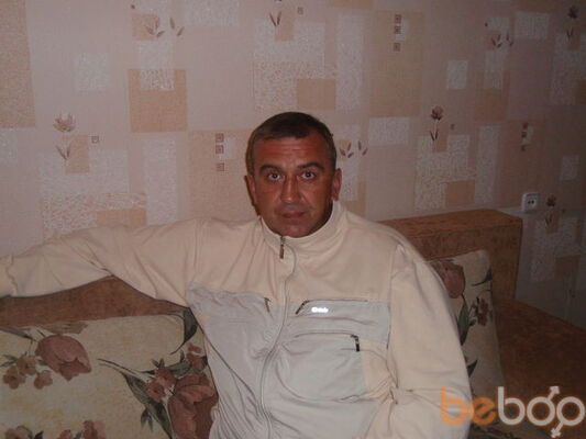  ,   Viktor, 55 ,  