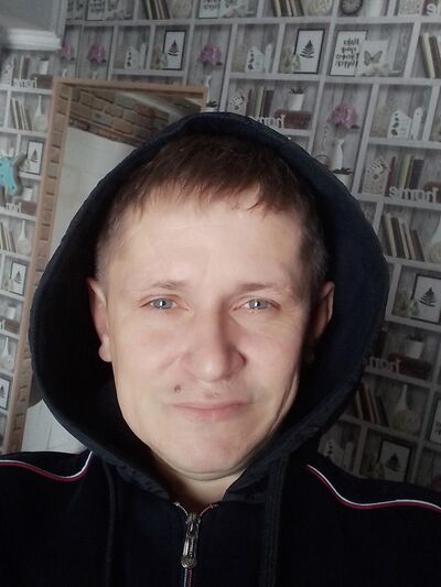  ,   Viktor, 42 ,   ,   , c , 