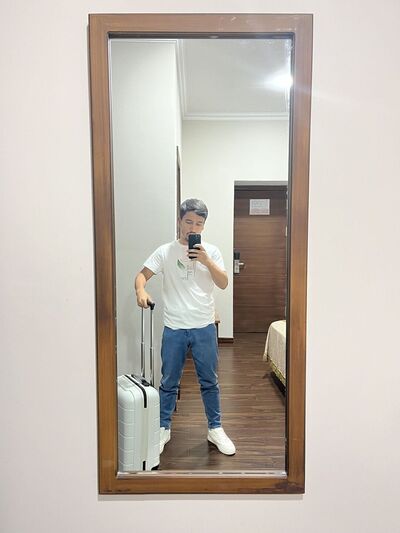  ,   Azam, 33 ,   ,   