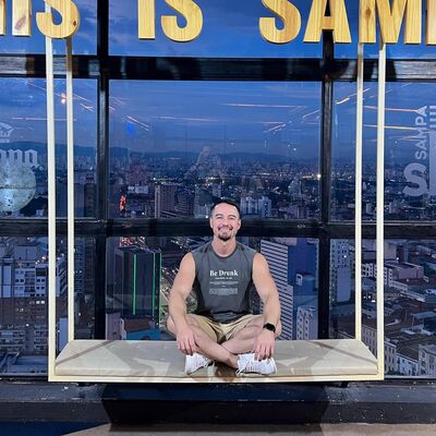  ,   Vitaliy, 37 ,   c 