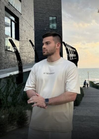  ,   Alex, 24 ,   ,   