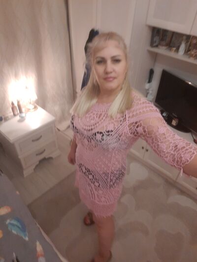  ,   ANNA, 49 ,   ,   