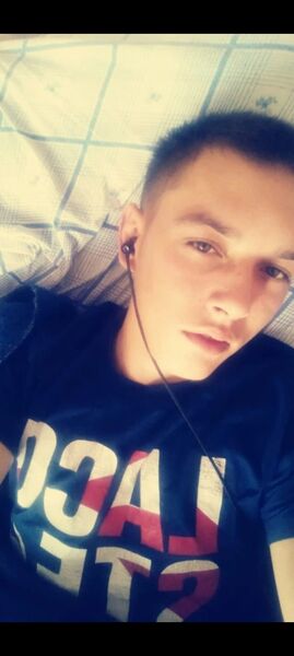  ,   Alecs, 24 ,   ,   