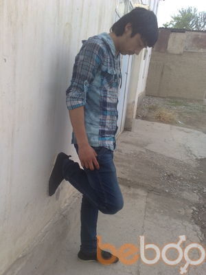  ,   Jaxongir, 35 ,  