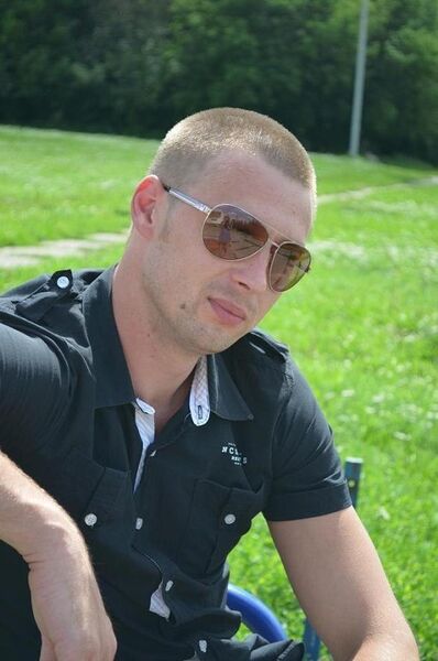  ,   ARTUR, 42 ,   