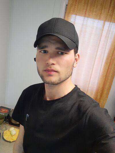  -,   DIYORBEK, 21 ,   ,   