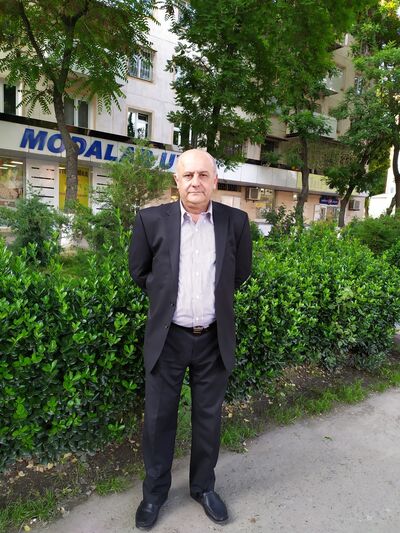  ,   Nodir, 55 ,   