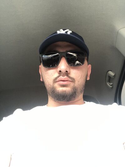  ,   Ibrohim, 25 ,   ,   