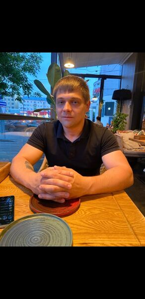  ,   Anton, 36 ,   ,   