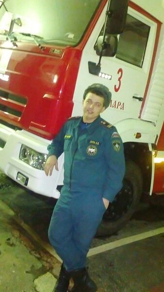  ,   Evgeniy, 33 ,   