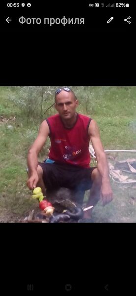  ,   Artyom, 42 ,   ,   