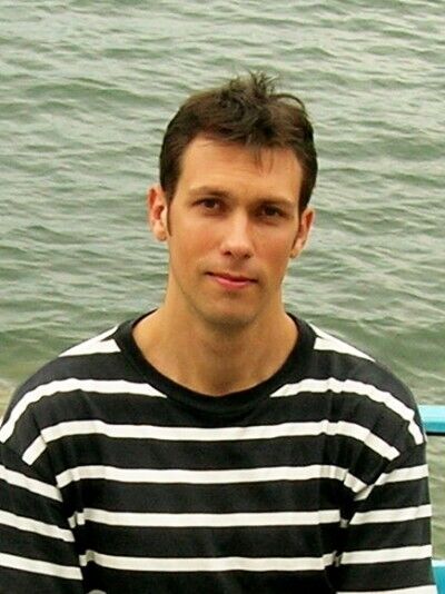  --,   , 40 ,  