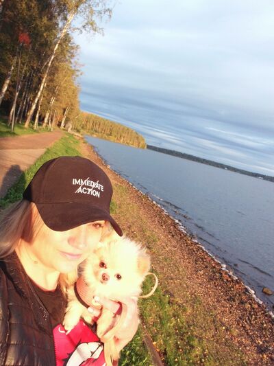  ,   Milena, 48 ,  