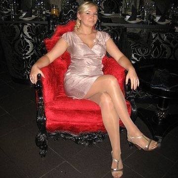  ,   Julija B, 47 ,     , c 