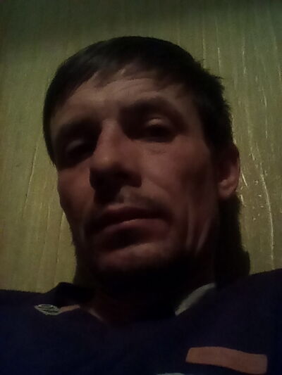  ,   Marik, 45 ,   