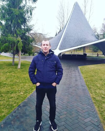  ,   Yurii, 37 ,   ,   , c , 