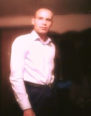  ,   Artem, 38 ,   ,   , c 