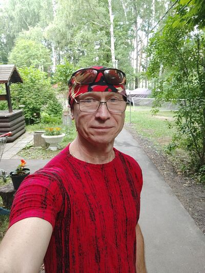  ,   Lyuka, 52 ,   