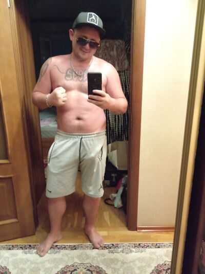  ,   Vitaly, 33 ,   ,   