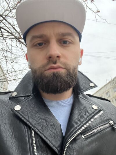  -,   Joe, 34 ,  
