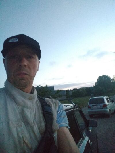  ,   Sergei, 39 ,   ,   