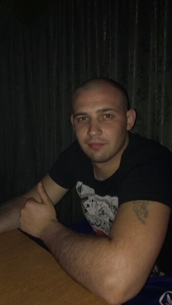  ,   Aleks, 37 ,   