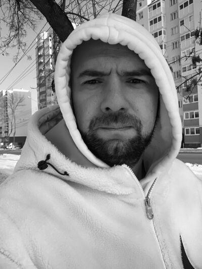  ,   Denis, 40 ,   ,   
