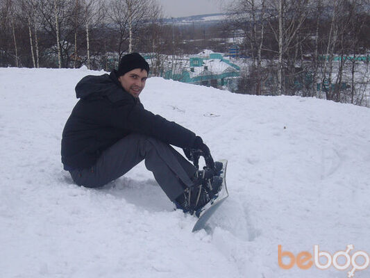  ,   Artem, 44 ,   