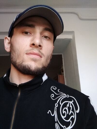  ,   Kamil, 29 ,   ,   