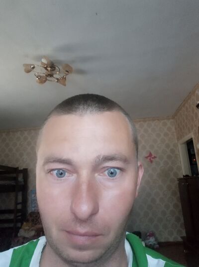  ,   Senij, 41 ,   ,   