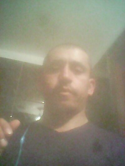  ,   Komil, 42 ,   