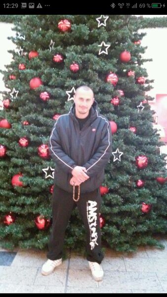  ,   Ryslan, 44 ,   ,   , c , 