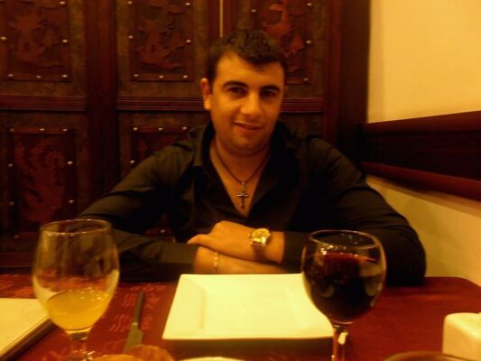  ,   ARMEN, 38 ,   