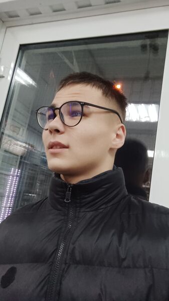  ,   Bocsoman, 19 ,   ,   