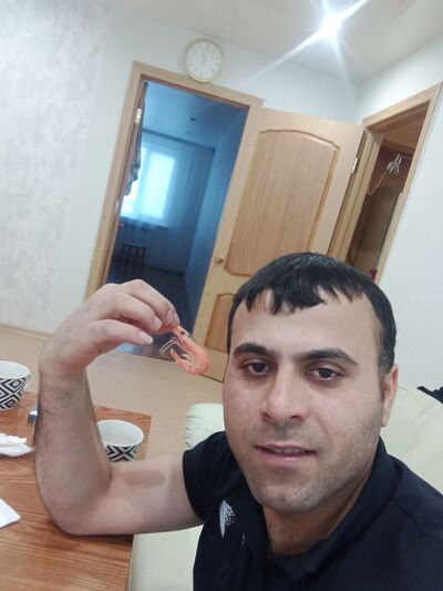  ,   Elmar, 37 ,   ,   
