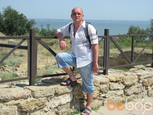  1734373  Alex, 46 ,    -
